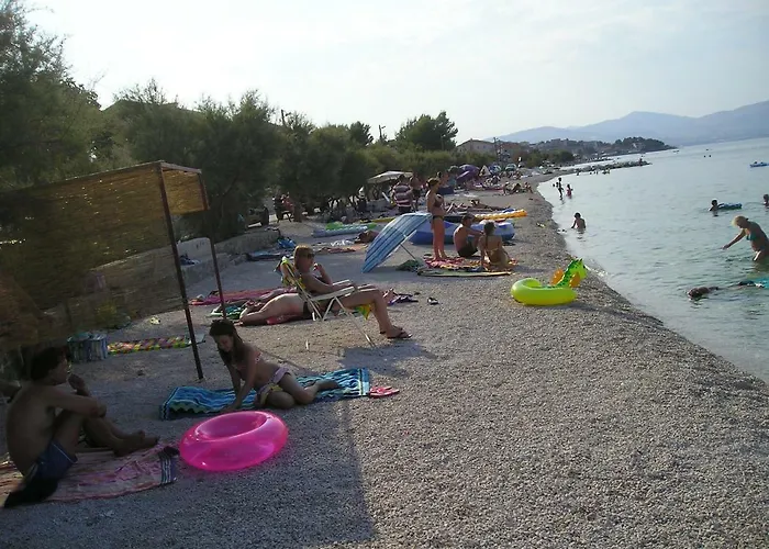 Leone Apartament Slatine